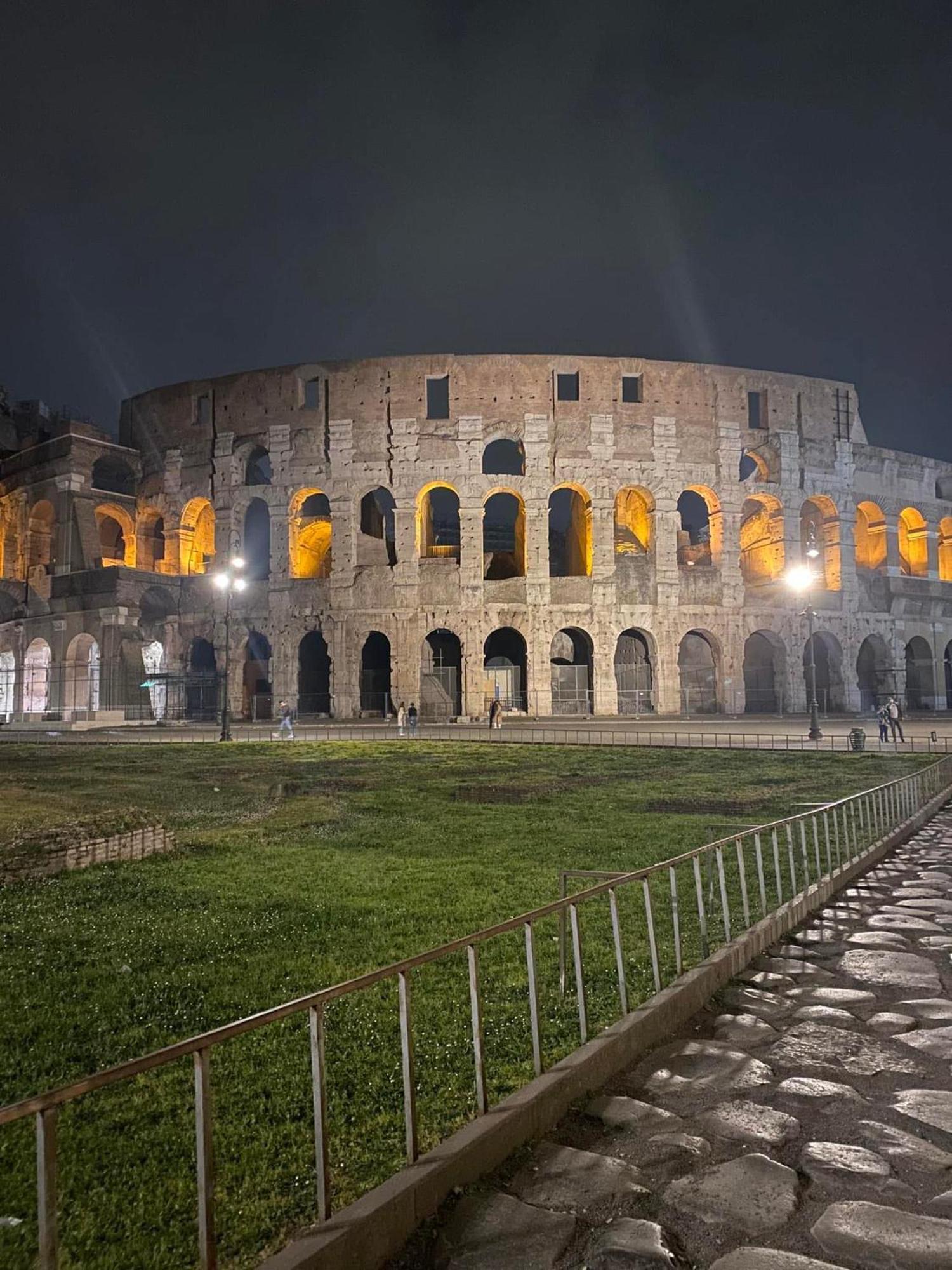 Colosseo Mon Amour Rome Exterior photo